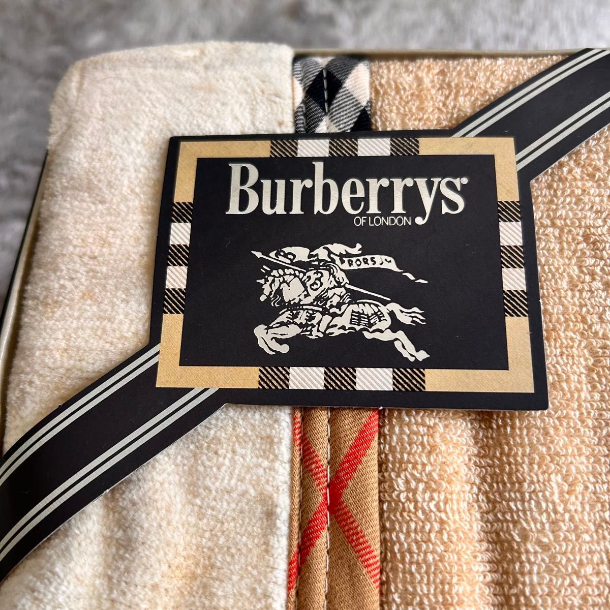 Burberrys バーバリー ダブルフェイス 洗える綿毛布 パイル Burberrys バーバリー ダブルフェイス 洗える綿毛布 パイル
