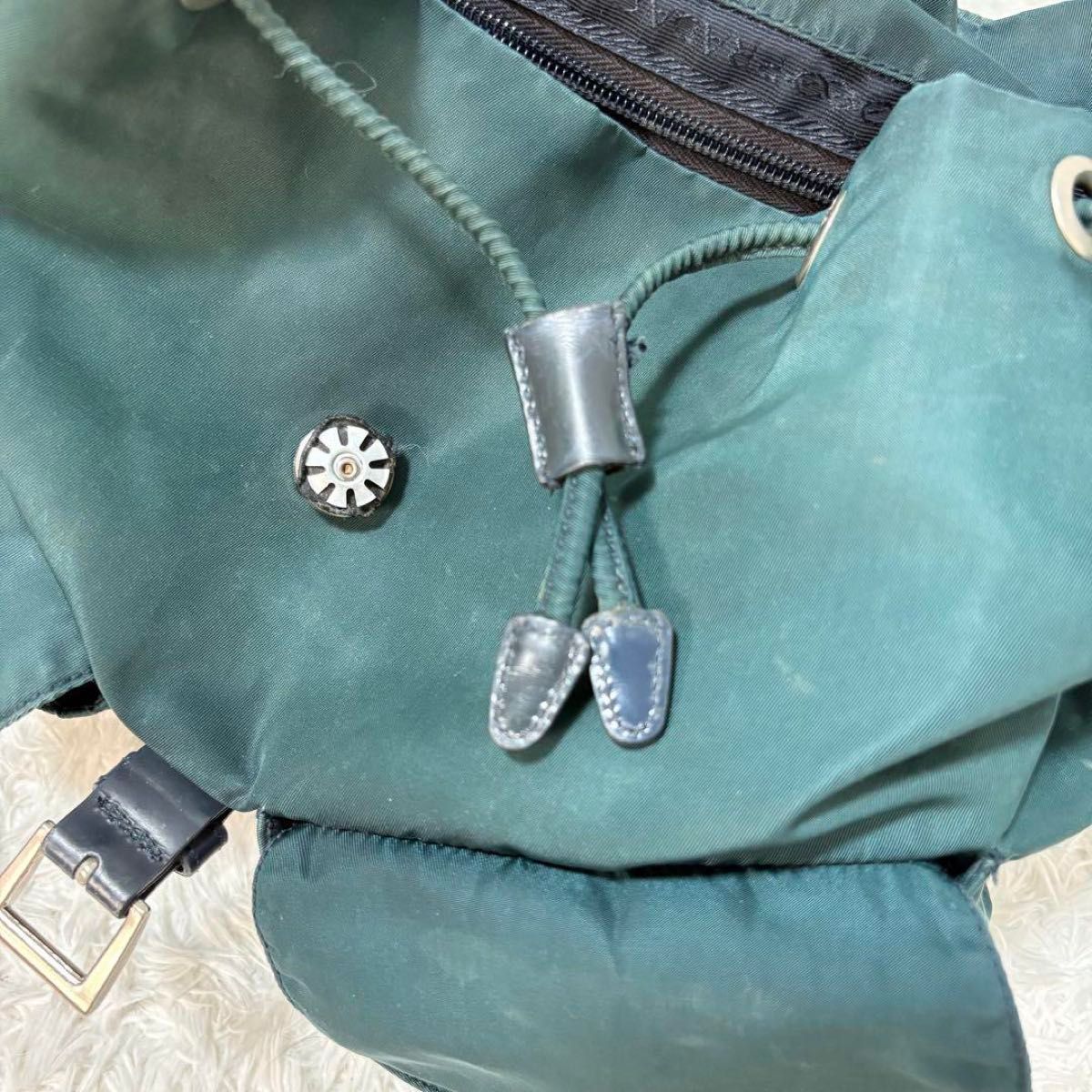 PRADA プラダ リュック バッグ ナイロン レザー 三角ロゴ グリー PRADA プラダ リュック バッグ ナイロン レザー 三角ロゴ グリー