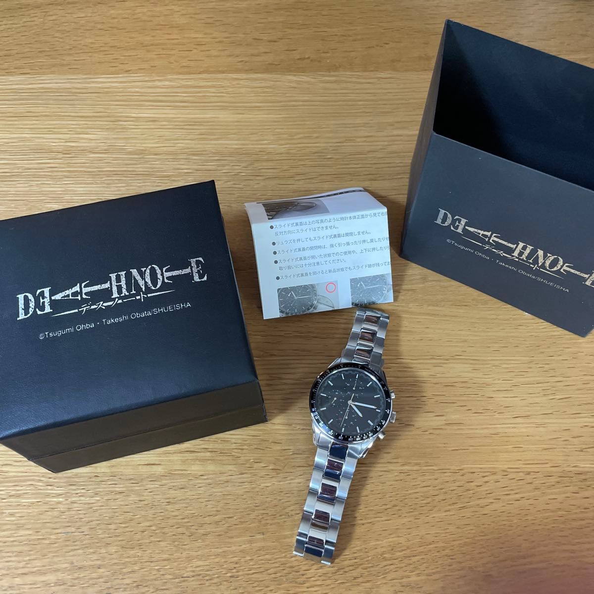 DEATH NOTE デスノート 腕時計 夜神月モデル 電池交換済 高騰中 DEATH NOTE デスノート 腕時計 夜神月モデル 電池交換済 高騰中
