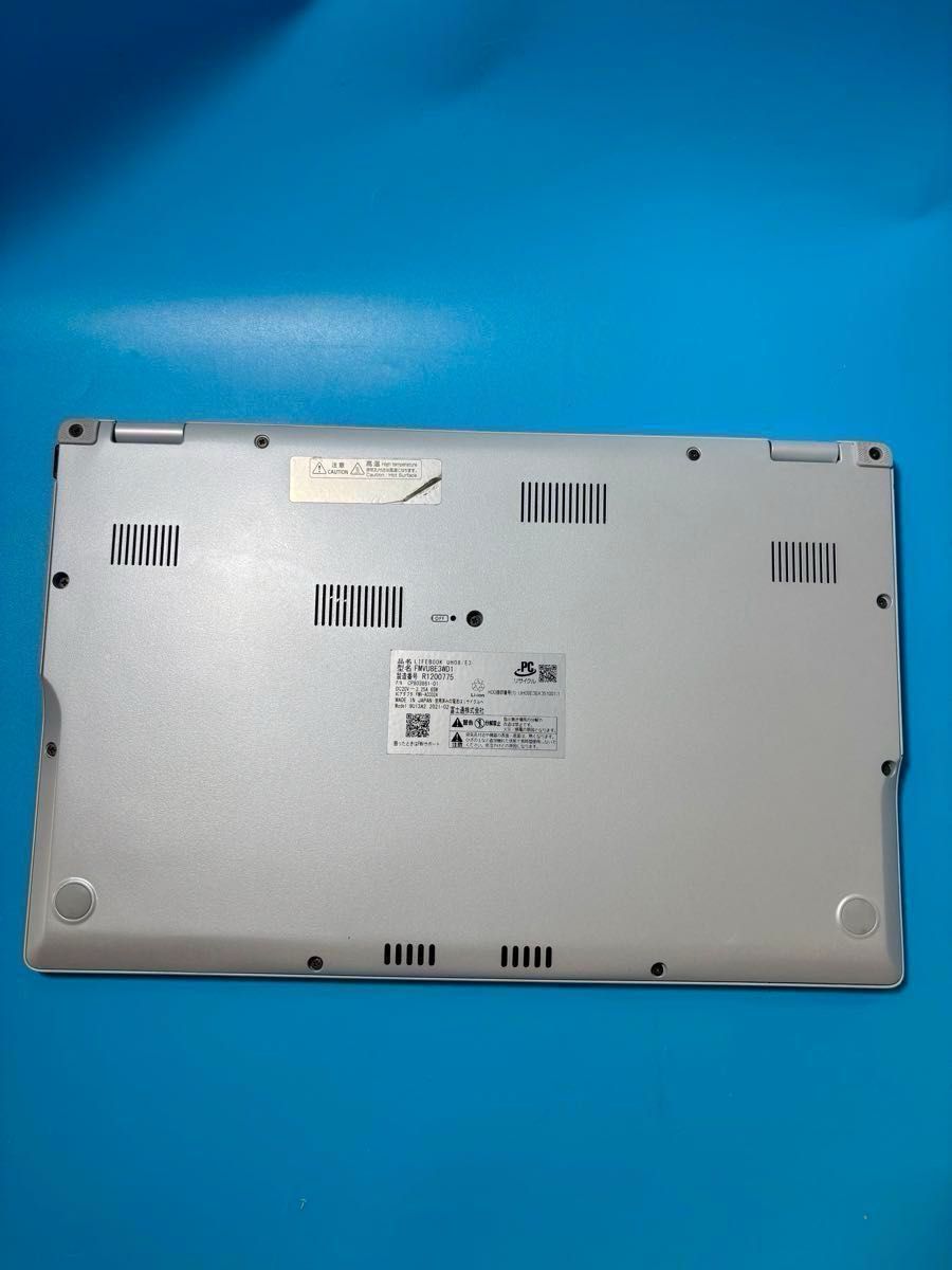 富士通 UH08/E3 Core i7 1165G7 SSD 2TB(新品) Windows11 富士通 UH08/E3 Core i7 1165G7 SSD 2TB(新品) Windows11