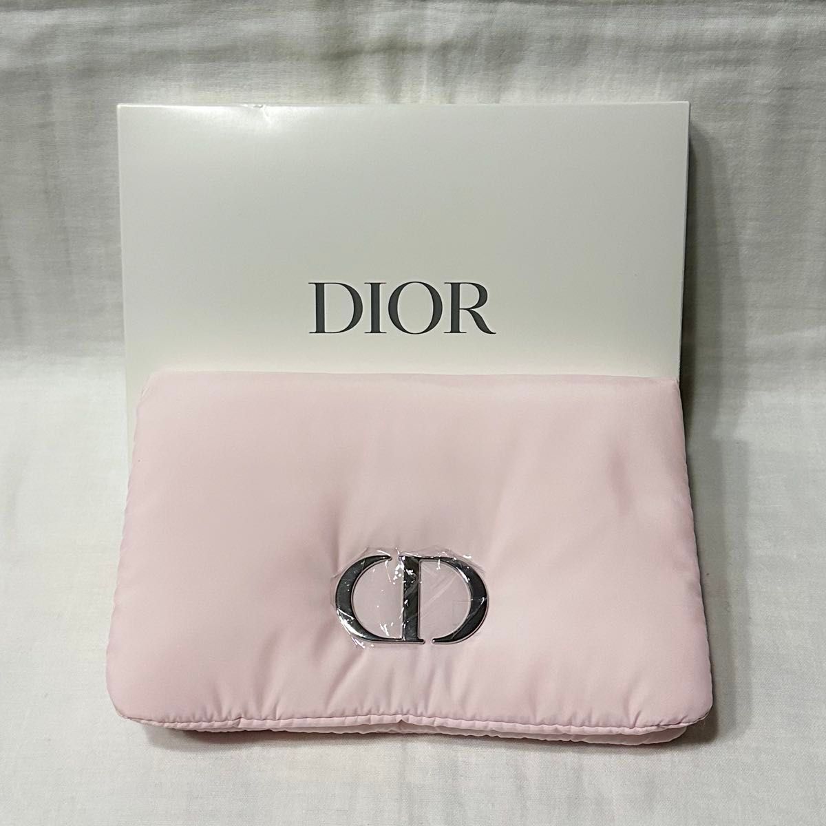Christian Dior ディオール ノベルティ 2025 ピンク ポーチ 新品 Christian Dior ディオール ノベルティ 2025 ピンク ポーチ 新品