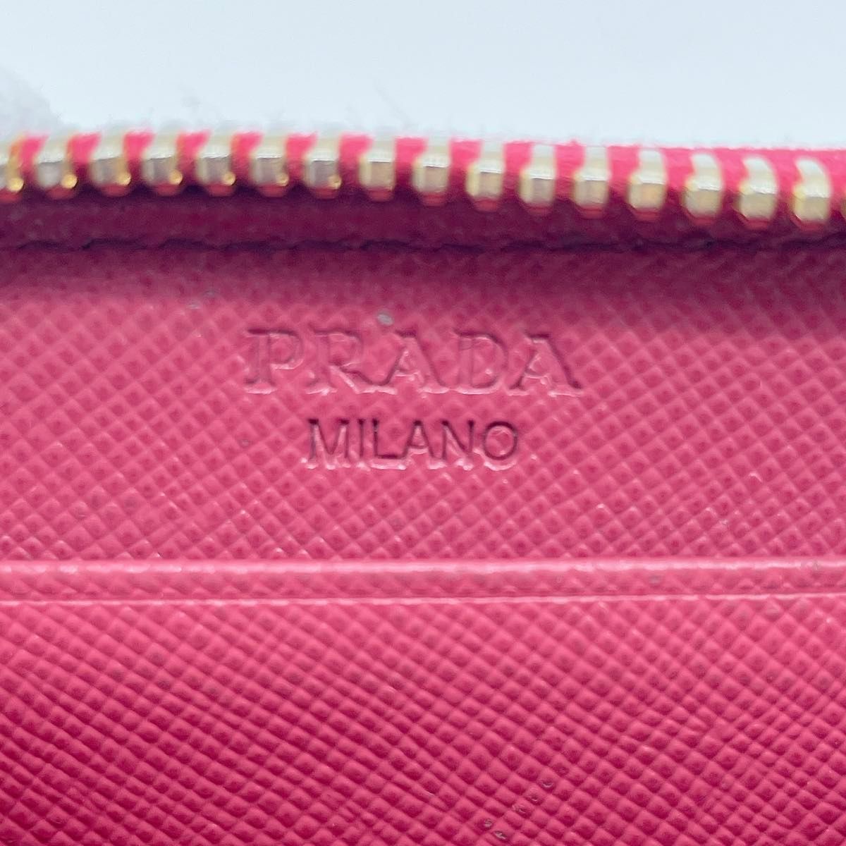 PRADA プラダ サフィアーノレザー コインケース ピンク ゴールド PRADA プラダ サフィアーノレザー コインケース ピンク ゴールド