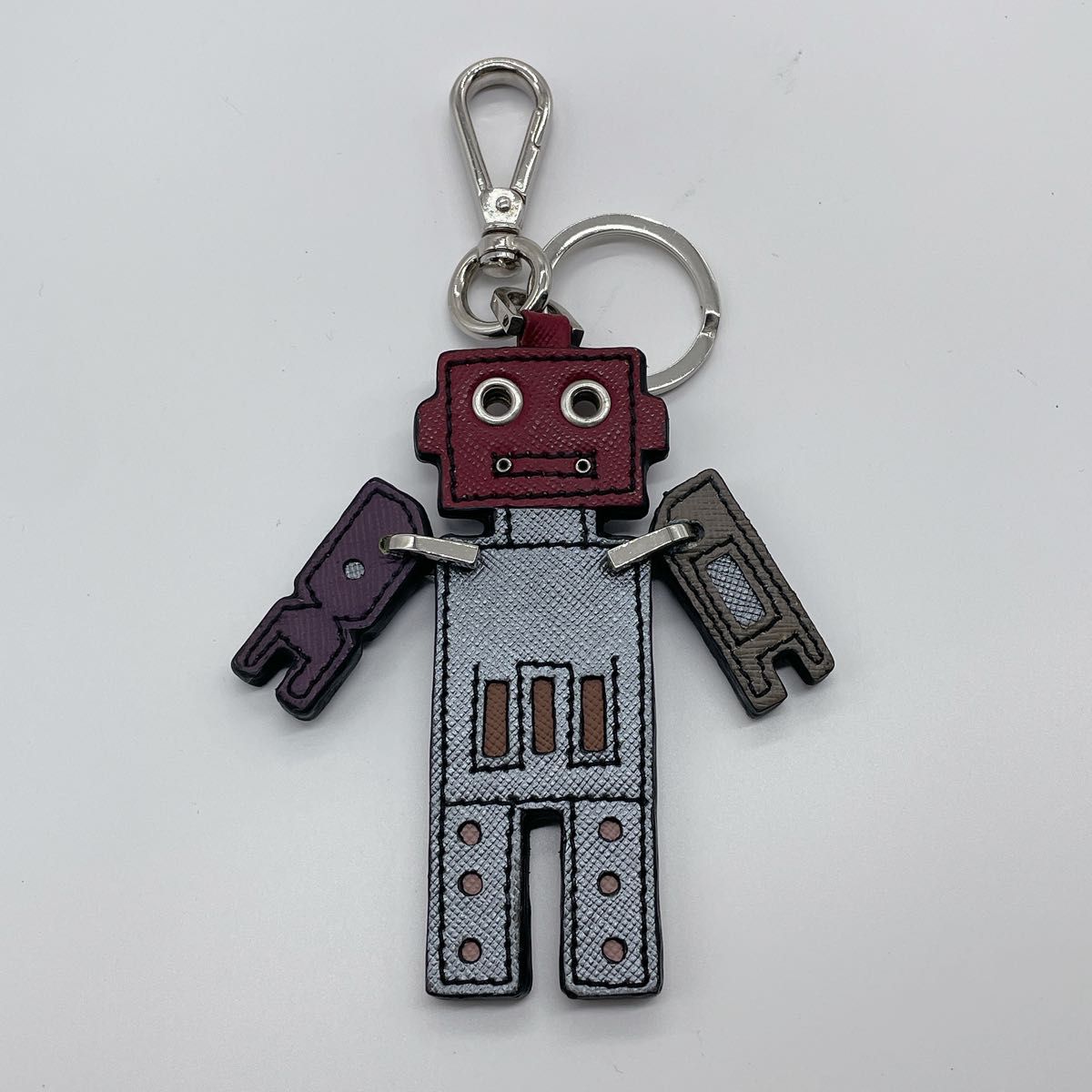 PRADA プラダ ロボットチャーム キーリング キーホルダー ロゴ PRADA プラダ ロボットチャーム キーリング キーホルダー ロゴ
