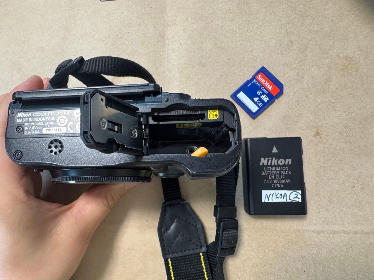 Nikon ニコン コンパクトデジタルカメラ COOLPIX P7100|Yahoo Nikon ニコン コンパクトデジタルカメラ COOLPIX P7100|Yahoo