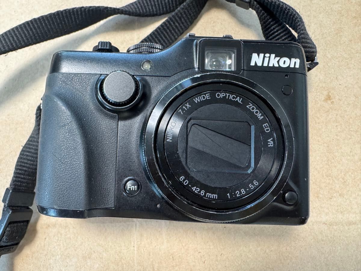 Nikon ニコン コンパクトデジタルカメラ COOLPIX P7100|Yahoo Nikon ニコン コンパクトデジタルカメラ COOLPIX P7100|Yahoo