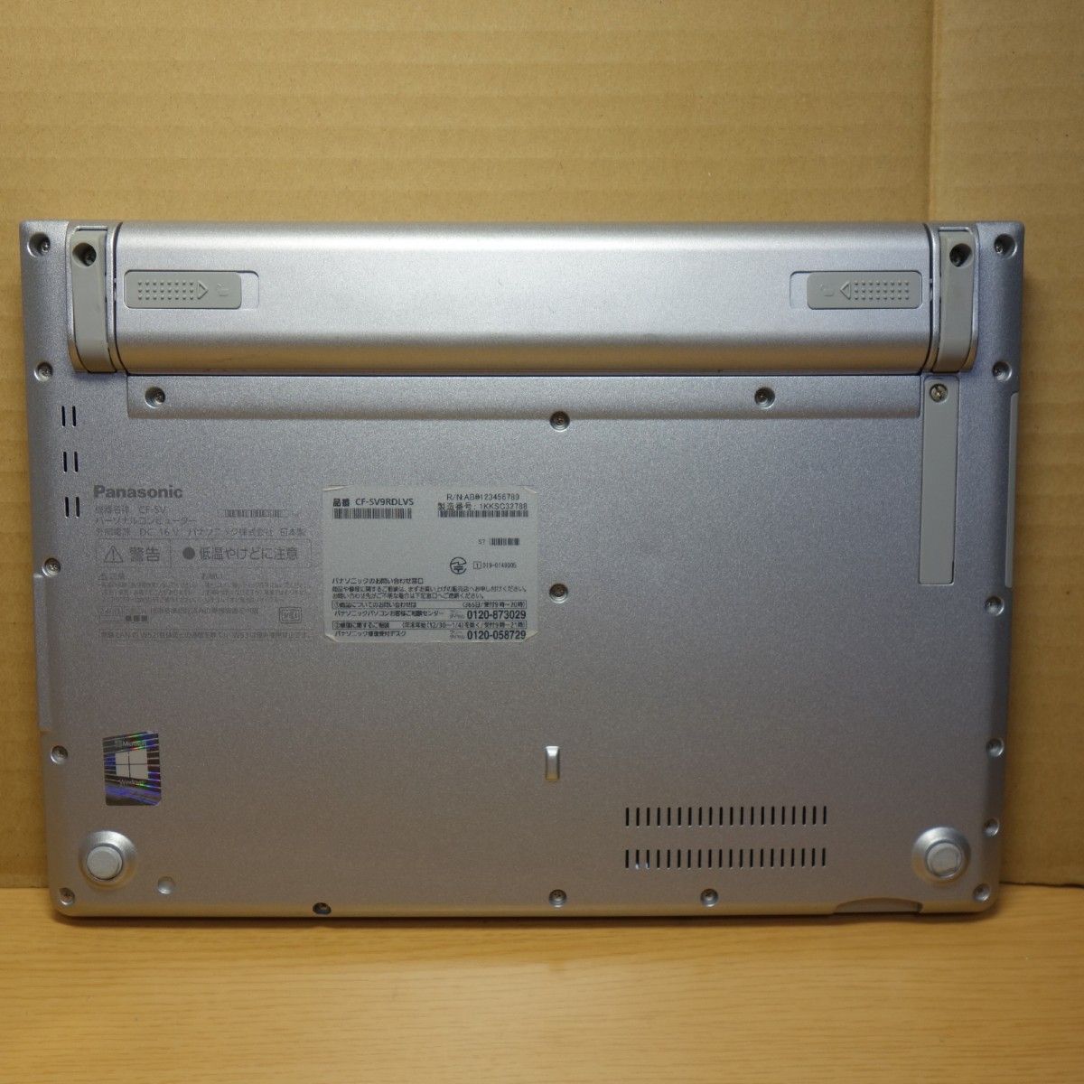 レッツノート CF-SV9 Core i5-10310U /SSD 256G/8G/軽量/電池 レッツノート CF-SV9 Core i5-10310U /SSD 256G/8G/軽量/電池