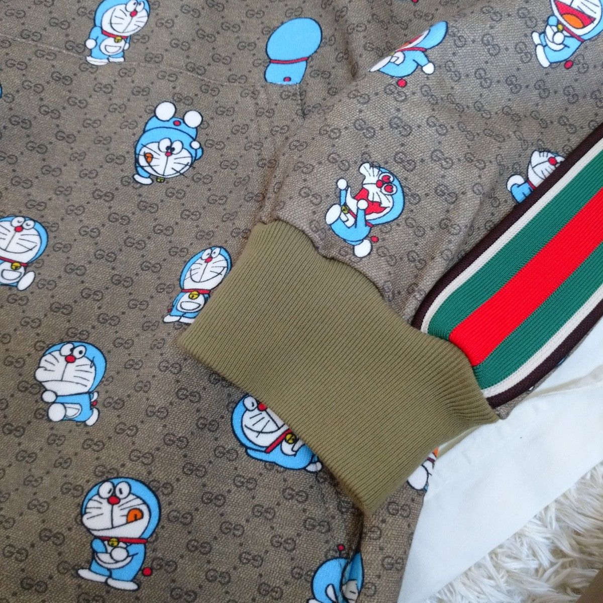 レア タグ付き GUCCI×ドラえもんコラボ トレーナーワンピ|Yahoo レア タグ付き GUCCI×ドラえもんコラボ トレーナーワンピ|Yahoo