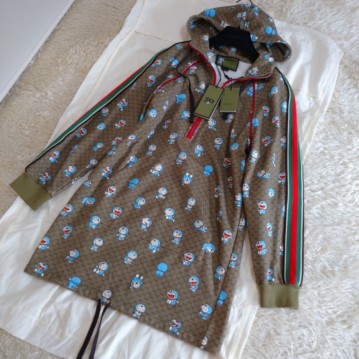 レア タグ付き GUCCI×ドラえもんコラボ トレーナーワンピ|Yahoo レア タグ付き GUCCI×ドラえもんコラボ トレーナーワンピ|Yahoo