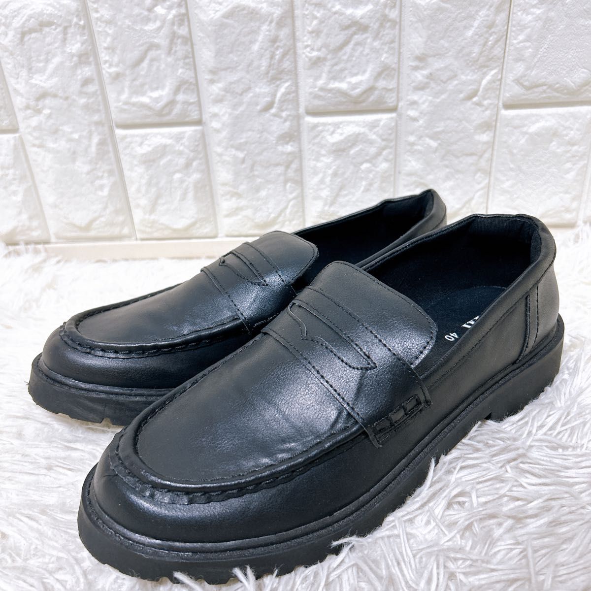 ZARA コインローファー 厚底 ブラック ボリュームソール 25 5 黒 ZARA コインローファー 厚底 ブラック ボリュームソール 25 5 黒