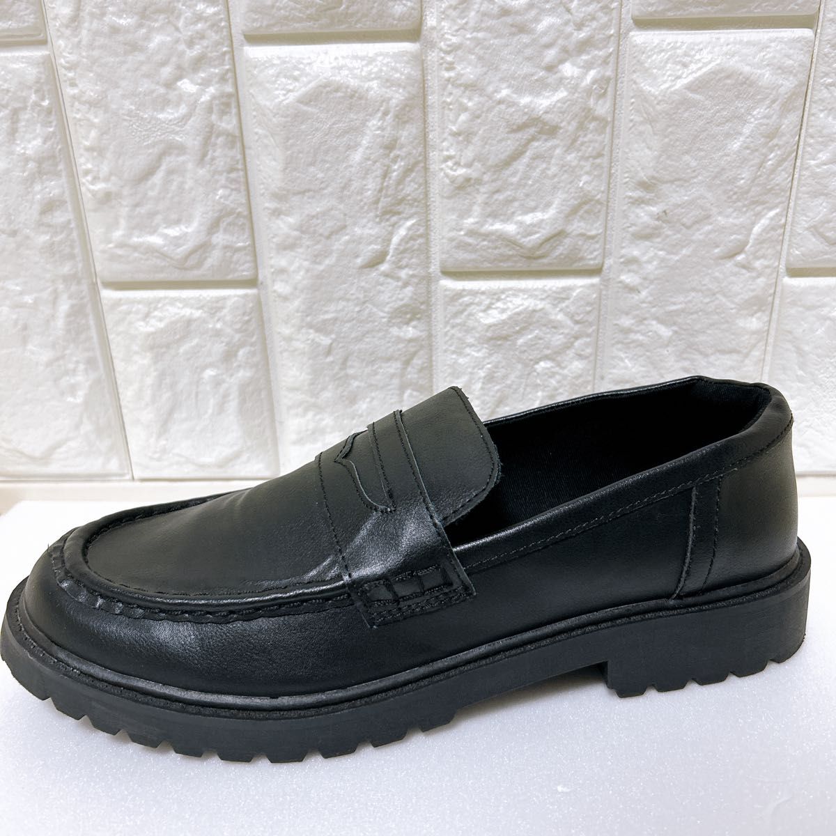 ZARA コインローファー 厚底 ブラック ボリュームソール 25 5 黒 ZARA コインローファー 厚底 ブラック ボリュームソール 25 5 黒