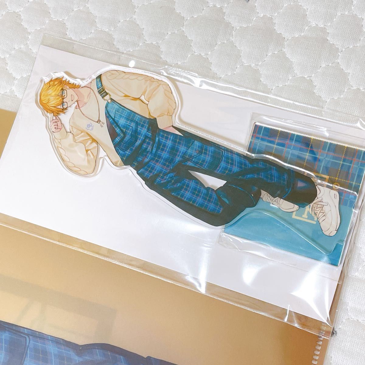 新品】エクスアルビオ エビオ オータム アクリルスタンド 新品】エクスアルビオ エビオ オータム アクリルスタンド