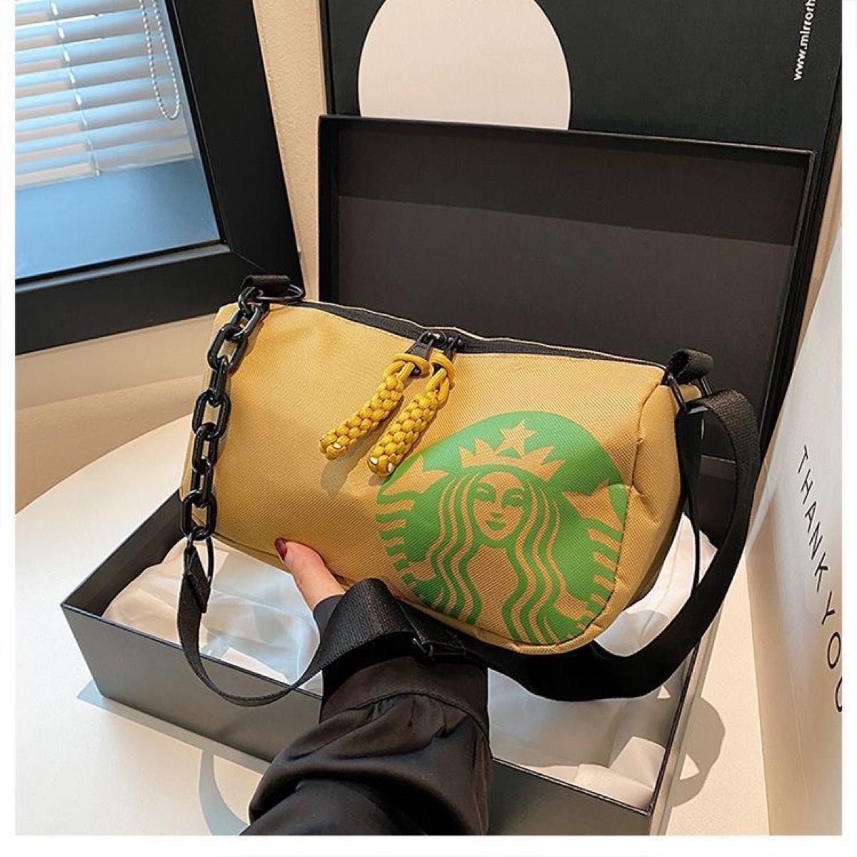 新品 海外限定スターバックス ショルダーバッグ Starbucks 新品 海外限定スターバックス ショルダーバッグ Starbucks