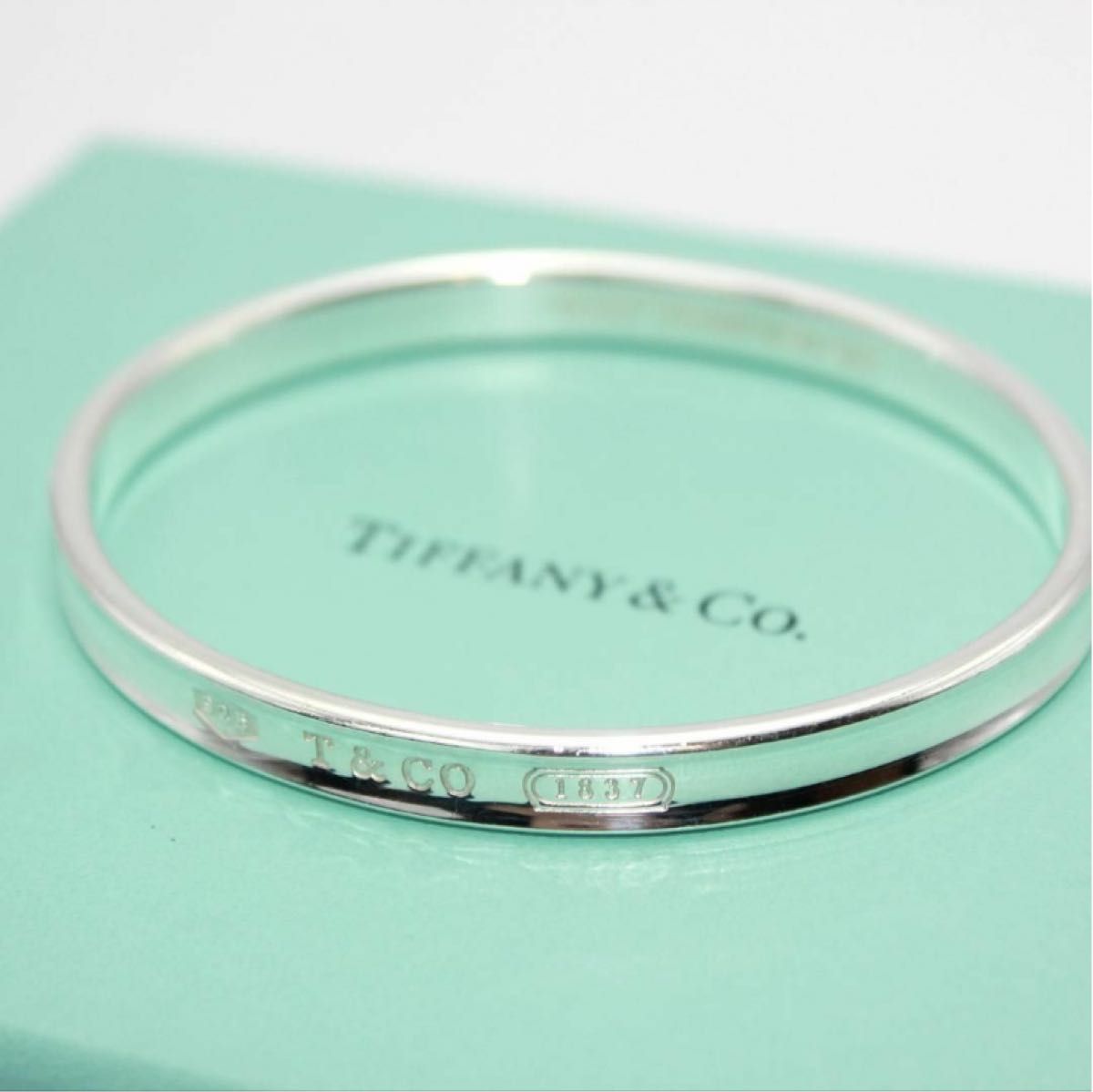 美品 Tiffany&Co ティファニー 1837 ナロー カフ バングル 美品 Tiffany&Co ティファニー 1837 ナロー カフ バングル
