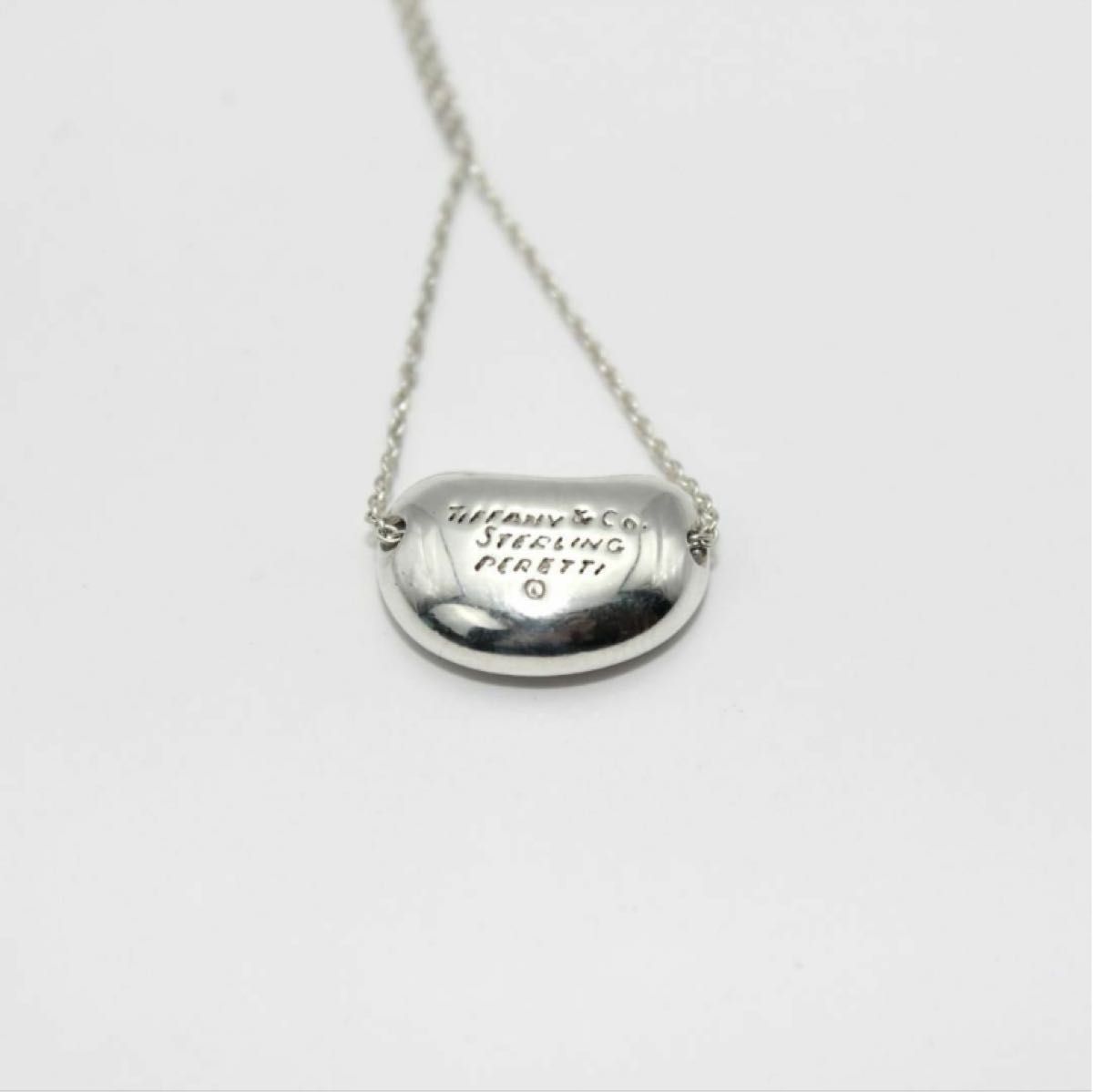 美品 Tiffany&Co ティファニー ビーン シルバー ネックレス 925 美品 Tiffany&Co ティファニー ビーン シルバー ネックレス 925