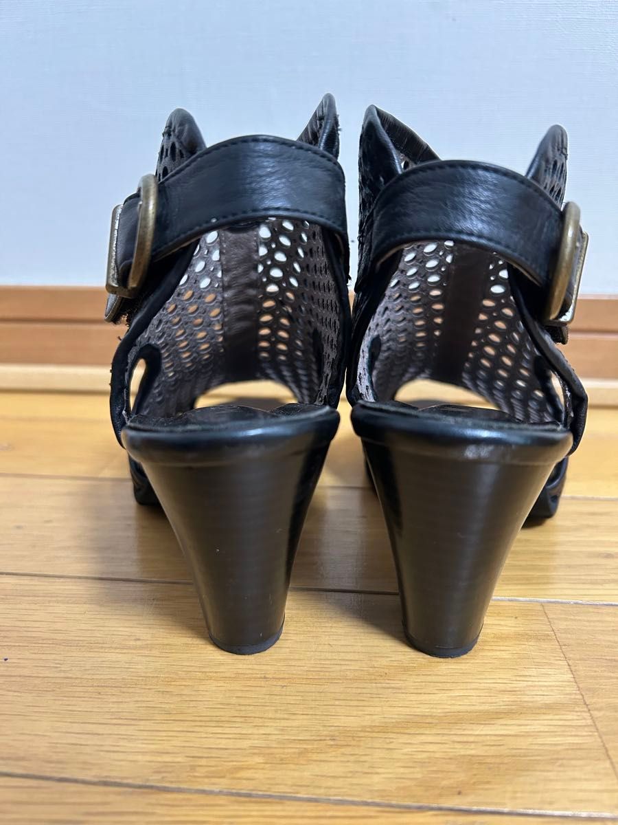レザー オープントゥ サンダル パンチング ブラック ヒール 22 5 レザー オープントゥ サンダル パンチング ブラック ヒール 22 5