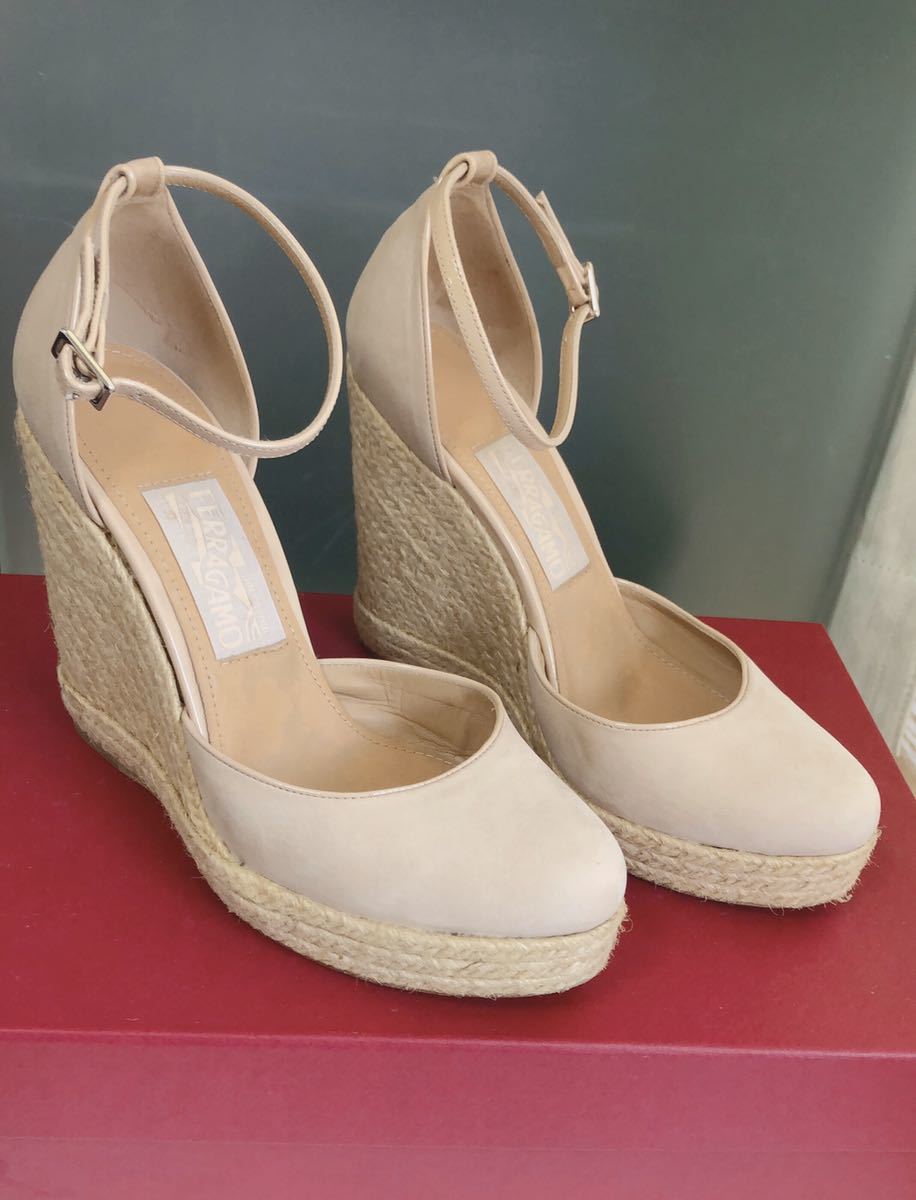 即決☆Salvatore Ferragamo サルバトーレフェラガモ 即決☆Salvatore Ferragamo サルバトーレフェラガモ