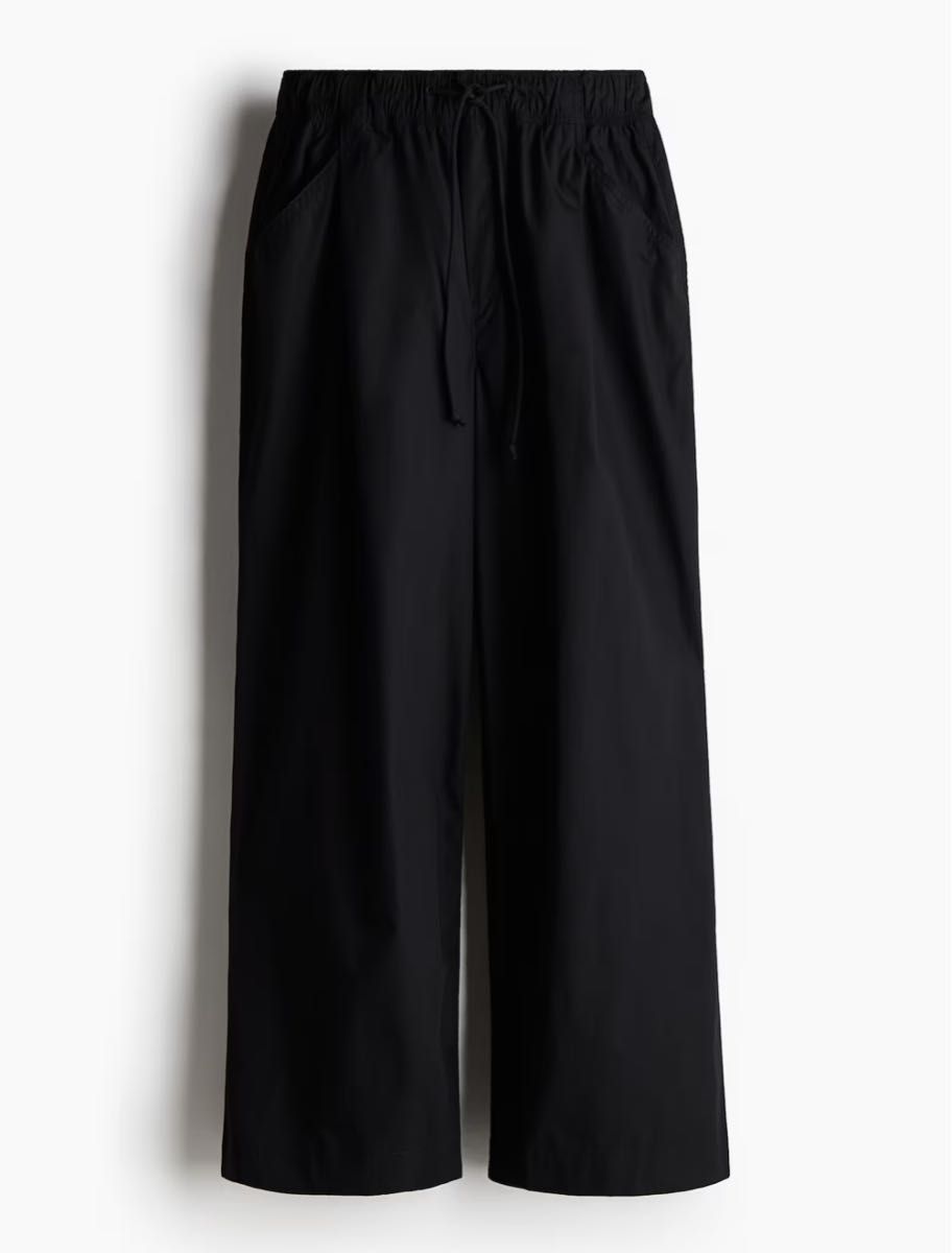 新品未使用 H&M ドローストリングチノパンツ ブラック 大きい 新品未使用 H&M ドローストリングチノパンツ ブラック 大きい