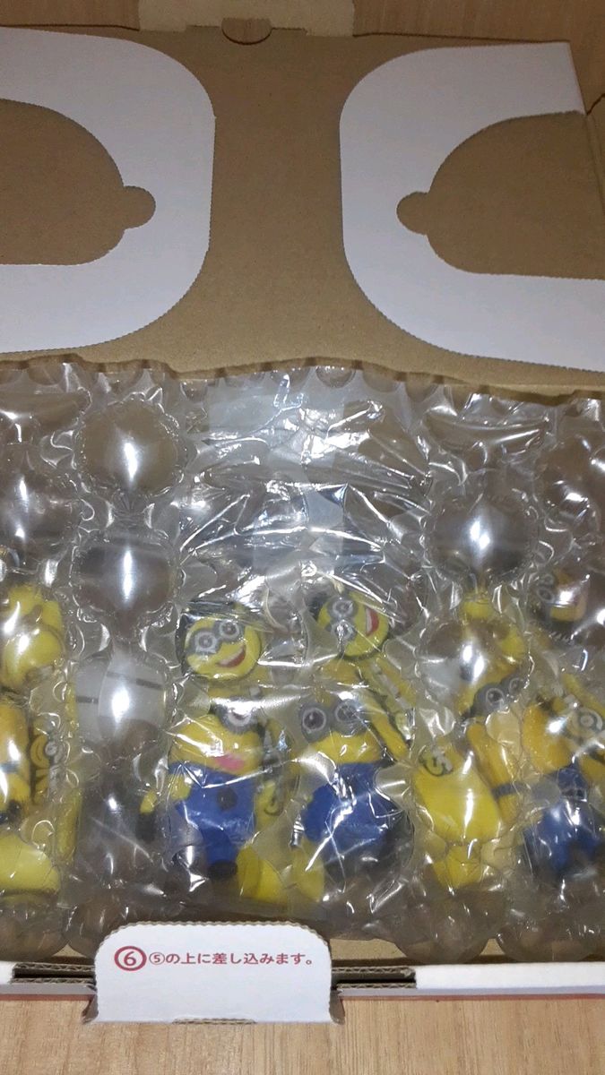 海外品美品4点セット(ミニオンズ)キーホルダー
