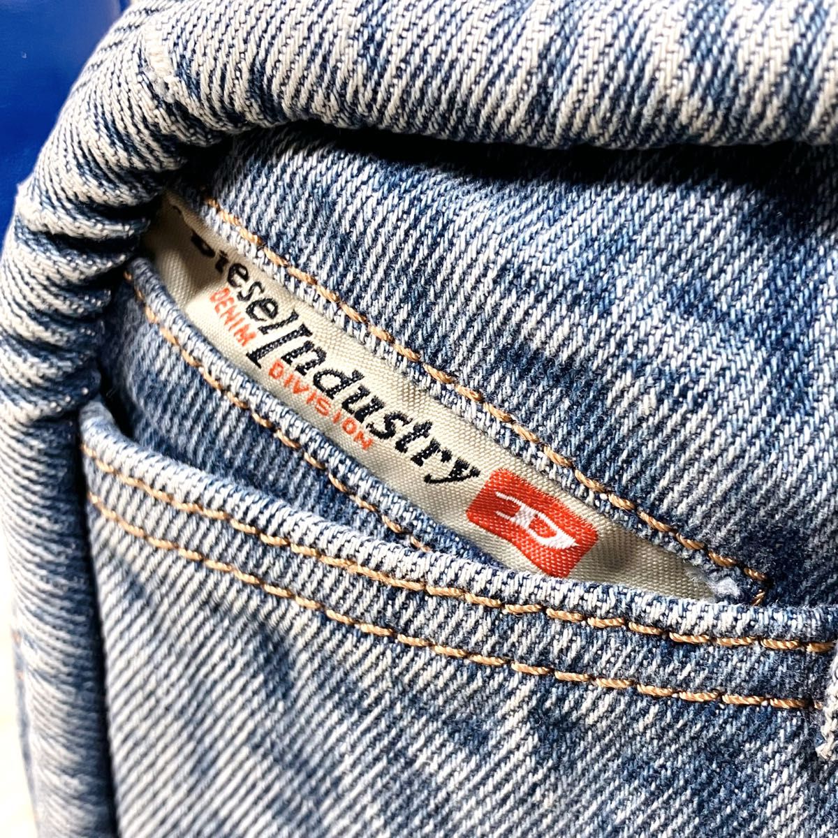 希少 DIESEL ディーゼル ミニショルダーバッグ Y2K ストーン 希少 DIESEL ディーゼル ミニショルダーバッグ Y2K ストーン