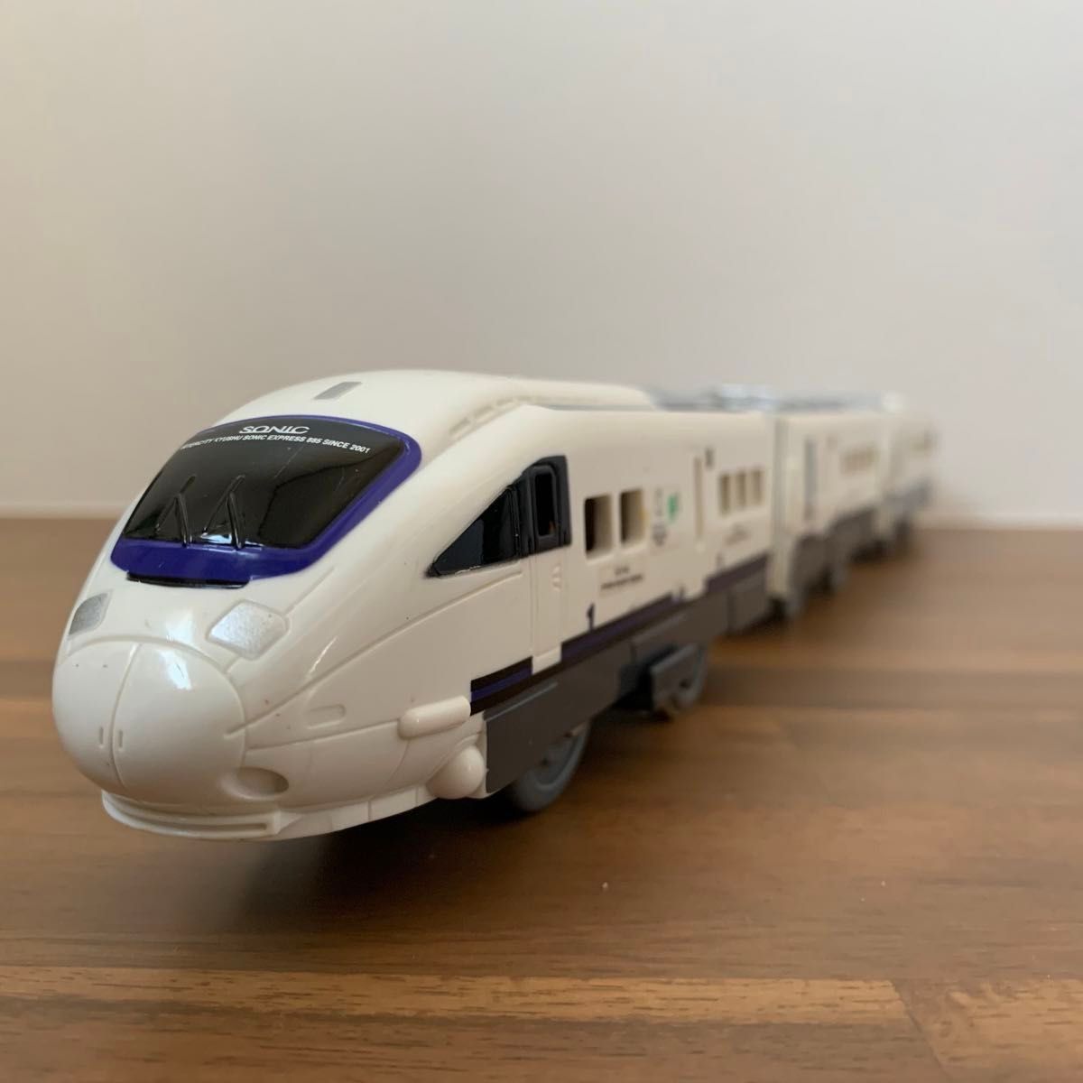 プラレール JR九州885系特急電車(白いソニック)【廃盤】|Yahoo プラレール JR九州885系特急電車(白いソニック)【廃盤】|Yahoo