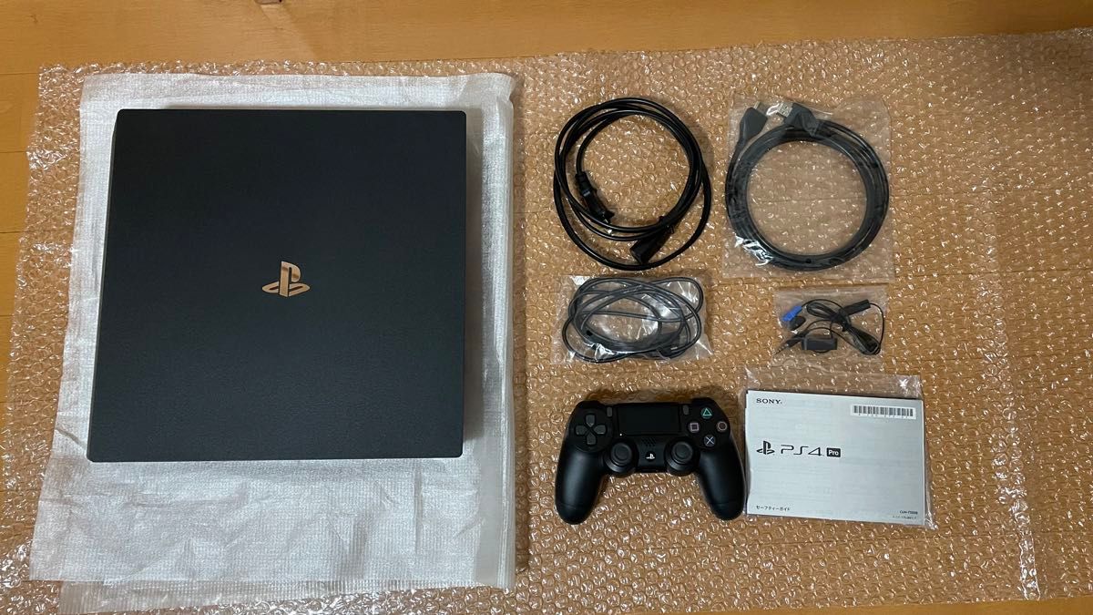PS4 Pro ジェットブラック 本体 SSD1TB換装済み 型番CUH PS4 Pro ジェットブラック 本体 SSD1TB換装済み 型番CUH