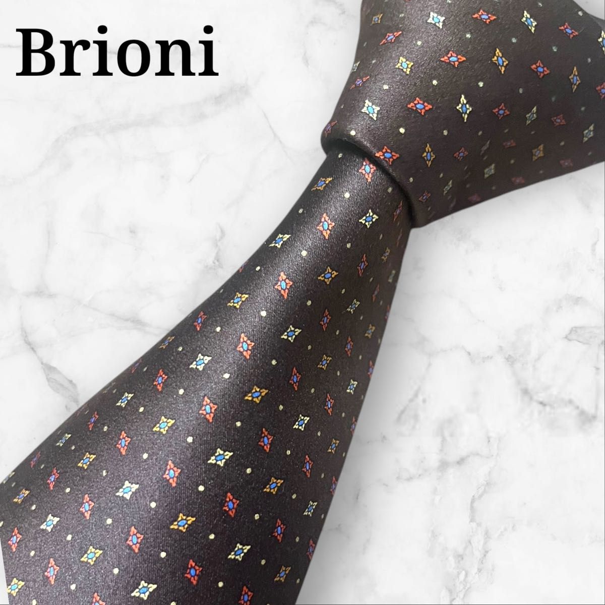 未使用】Brioni ネクタイ 小紋柄 光沢 高級 肉厚 イタリア製 未使用】Brioni ネクタイ 小紋柄 光沢 高級 肉厚 イタリア製