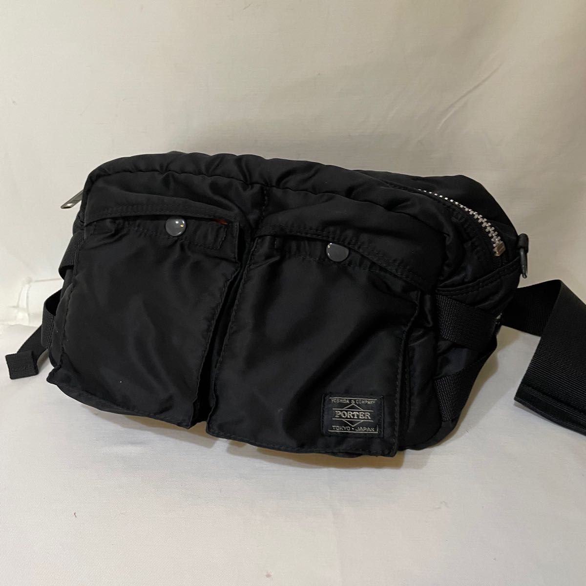 美品 ポーター タンカー ウエストバッグ 黒 ボディバッグ PORTER 美品 ポーター タンカー ウエストバッグ 黒 ボディバッグ PORTER