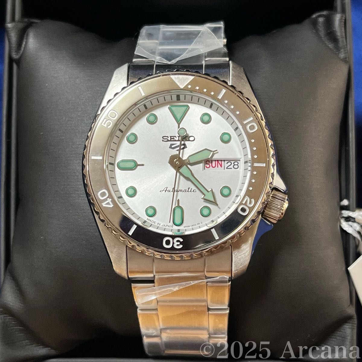 新品】ナノユニバース別注 Seiko 5 Sports 限定300本シリアル 新品】ナノユニバース別注 Seiko 5 Sports 限定300本シリアル