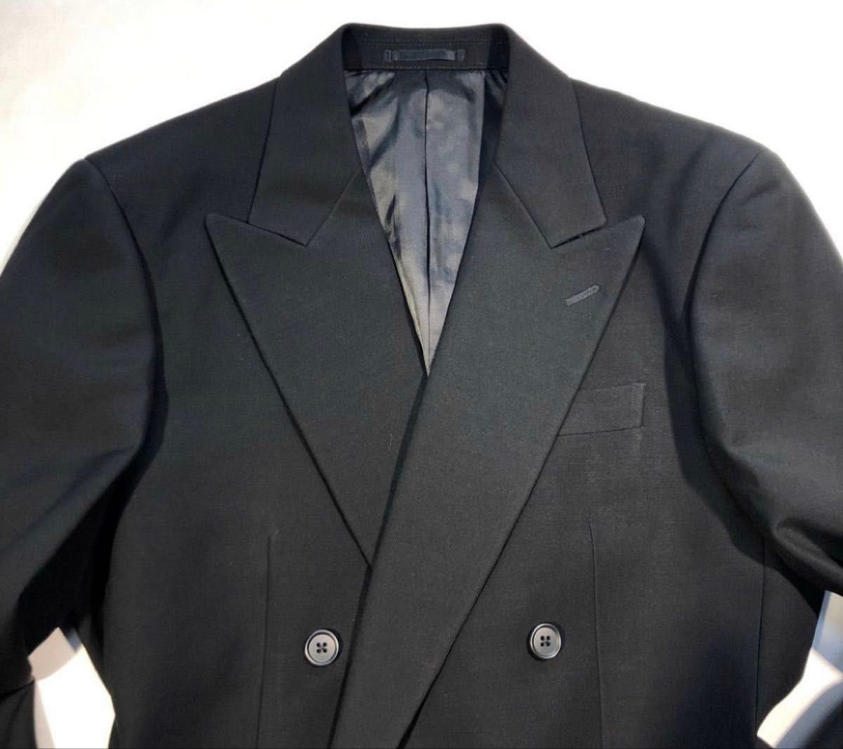 新品【サイズA7 XL 真っ黒 礼服】4Bダブルスーツ メンズスーツ 新品【サイズA7 XL 真っ黒 礼服】4Bダブルスーツ メンズスーツ