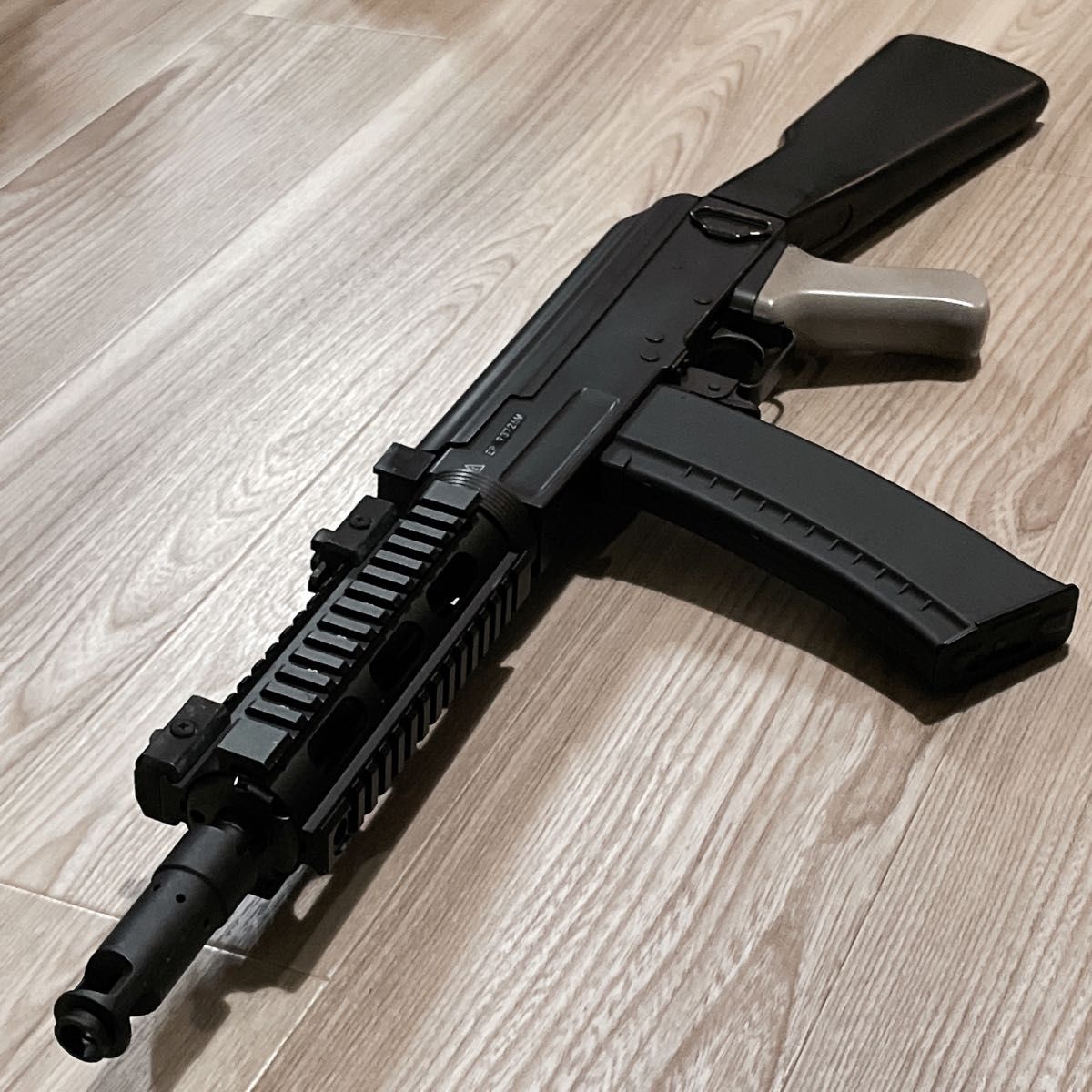 東京マルイ ak47 m4ハンドガードカスタム スタンダード電動ガン 東京マルイ ak47 m4ハンドガードカスタム スタンダード電動ガン