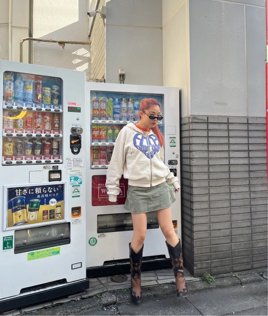 HTH heart logo zip hoodie オフ×ブルー|Yahoo!フリマ(旧 HTH heart logo zip hoodie オフ×ブルー|Yahoo!フリマ(旧