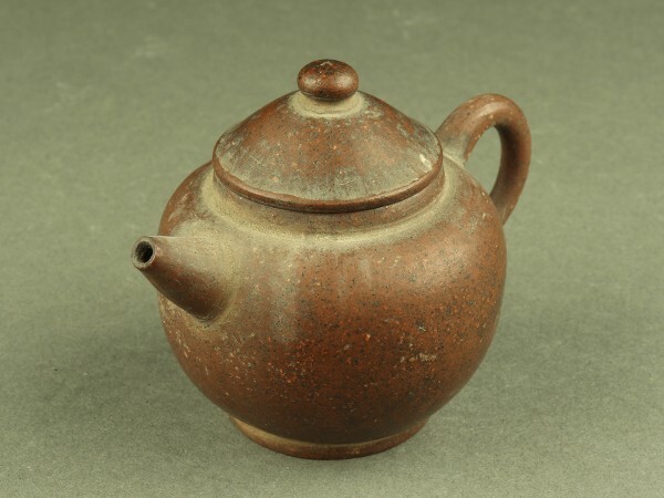 宇】DD313 唐物 砲口 梨皮泥 朱泥急須 単孔口 煎茶道具(施釉陶 宇】DD313 唐物 砲口 梨皮泥 朱泥急須 単孔口 煎茶道具(施釉陶