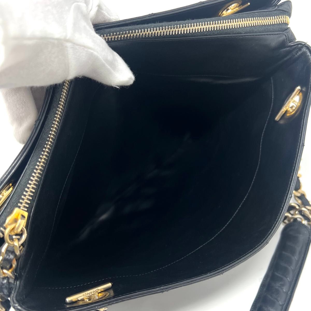 CHANEL シャネル マトラッセ チェーンショルダーバッグ ココ CHANEL シャネル マトラッセ チェーンショルダーバッグ ココ