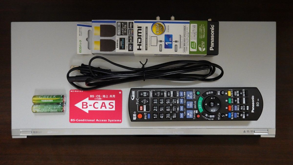Panasonic DMR-BWT550 4TB新品HDD換装済み(DR 370時間)+純正 Panasonic DMR-BWT550 4TB新品HDD換装済み(DR 370時間)+純正