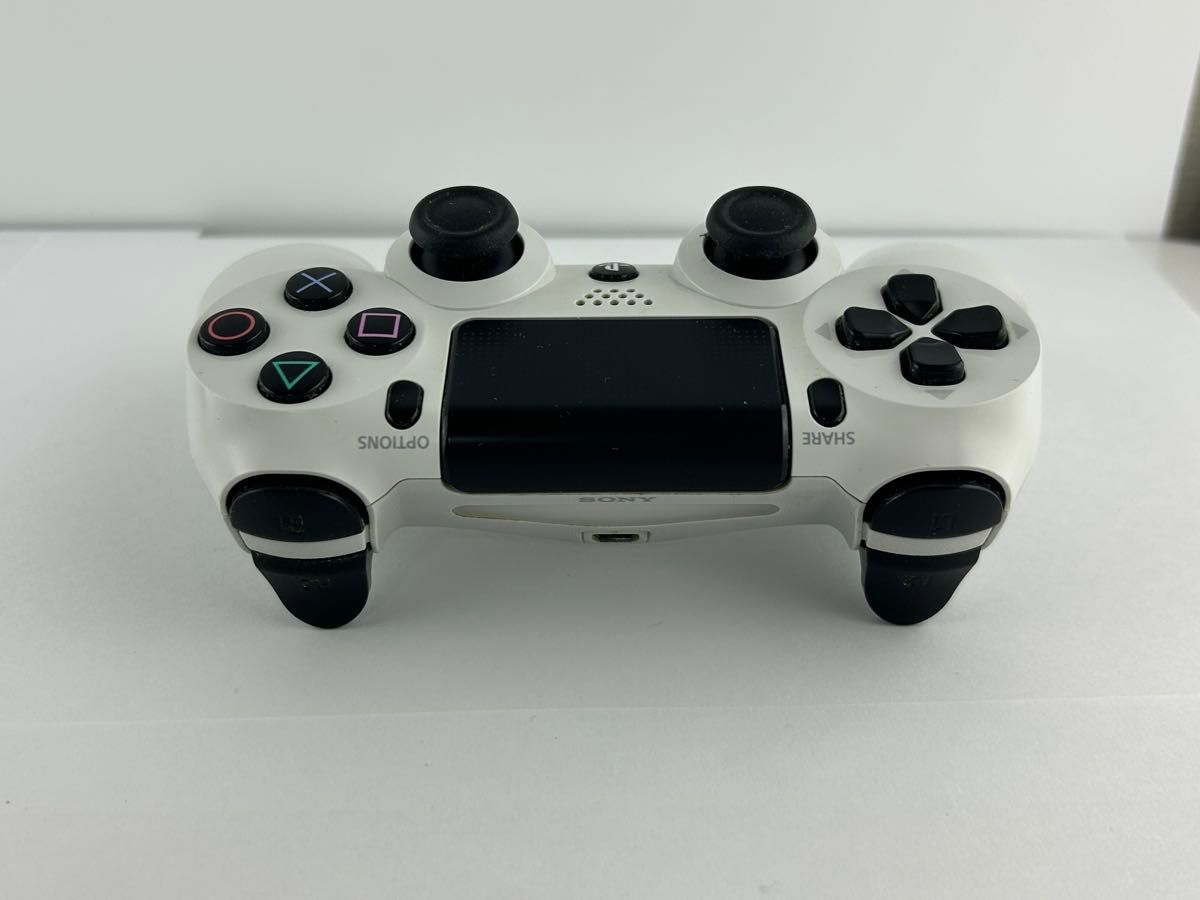 すぐ遊べる 美品 PS4 CUH-1100A 500GB SONY ホワイト すぐ遊べる 美品 PS4 CUH-1100A 500GB SONY ホワイト