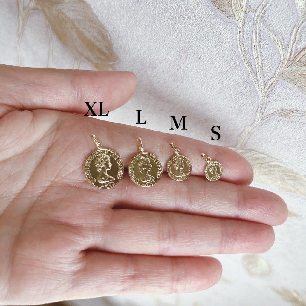 コイン 13mm K18 ネックレストップ L 18K エリザベス 刻印 18金 コイン 13mm K18 ネックレストップ L 18K エリザベス 刻印 18金