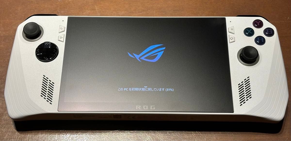 ASUS ROG Ally (2023) [CPU Ryzen Z1 Extreme/メモリ 16GB/SSD ASUS ROG Ally (2023) [CPU Ryzen Z1 Extreme/メモリ 16GB/SSD