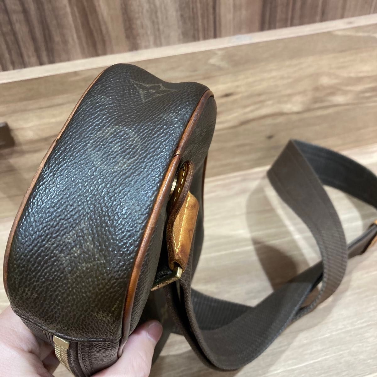 LOUIS VUITTON ルイヴィトン モノグラム ポシェット ガンジュ LOUIS VUITTON ルイヴィトン モノグラム ポシェット ガンジュ