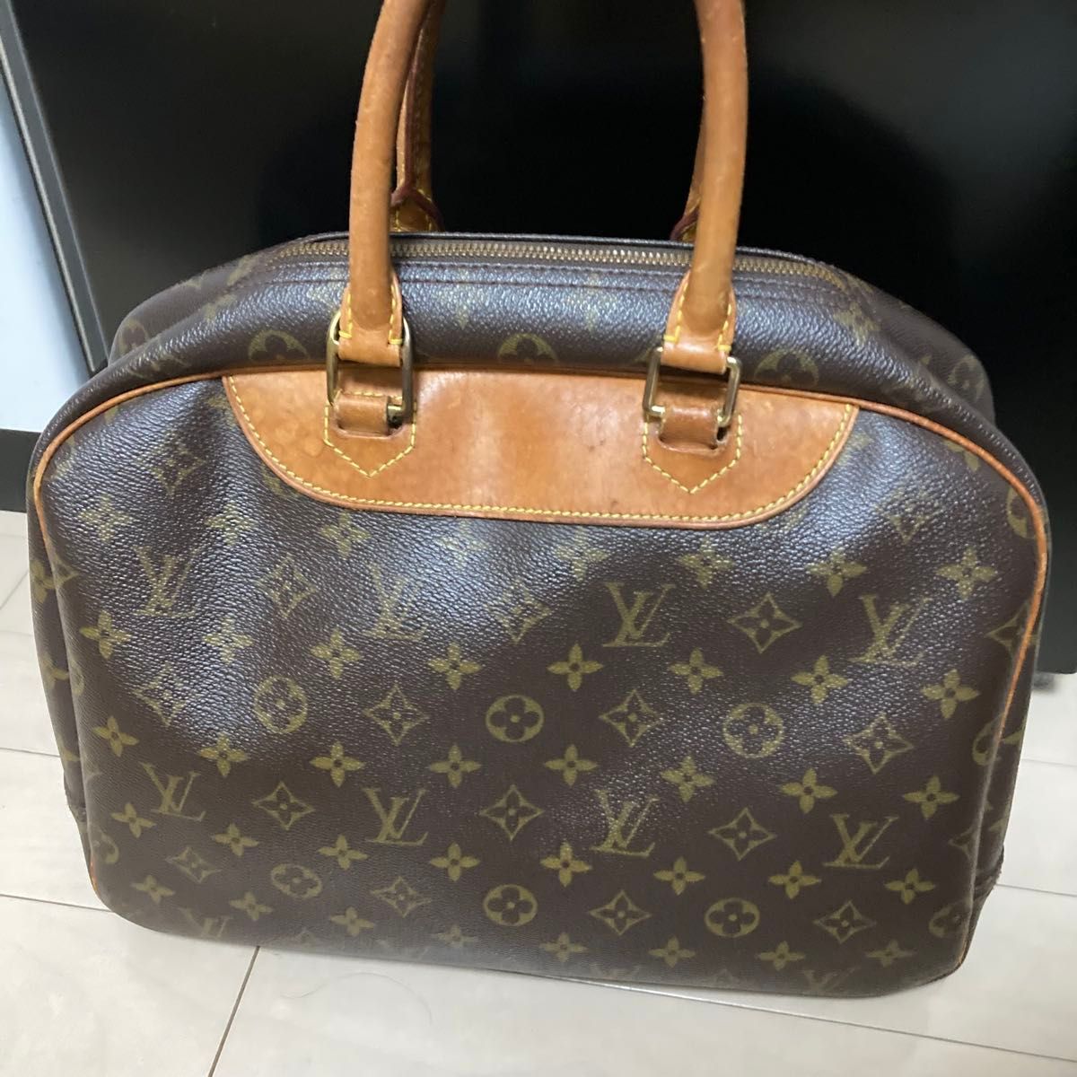 LOUIS VUITTON ルイヴィトン モノグラム ドーヴィル LOUIS VUITTON ルイヴィトン モノグラム ドーヴィル