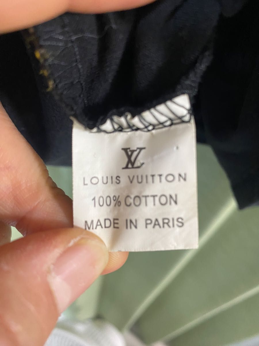 ルイヴィトン LOUIS VUITTON メンズ ダミエ柄ロンT ヴィンテージ ルイヴィトン LOUIS VUITTON メンズ ダミエ柄ロンT ヴィンテージ