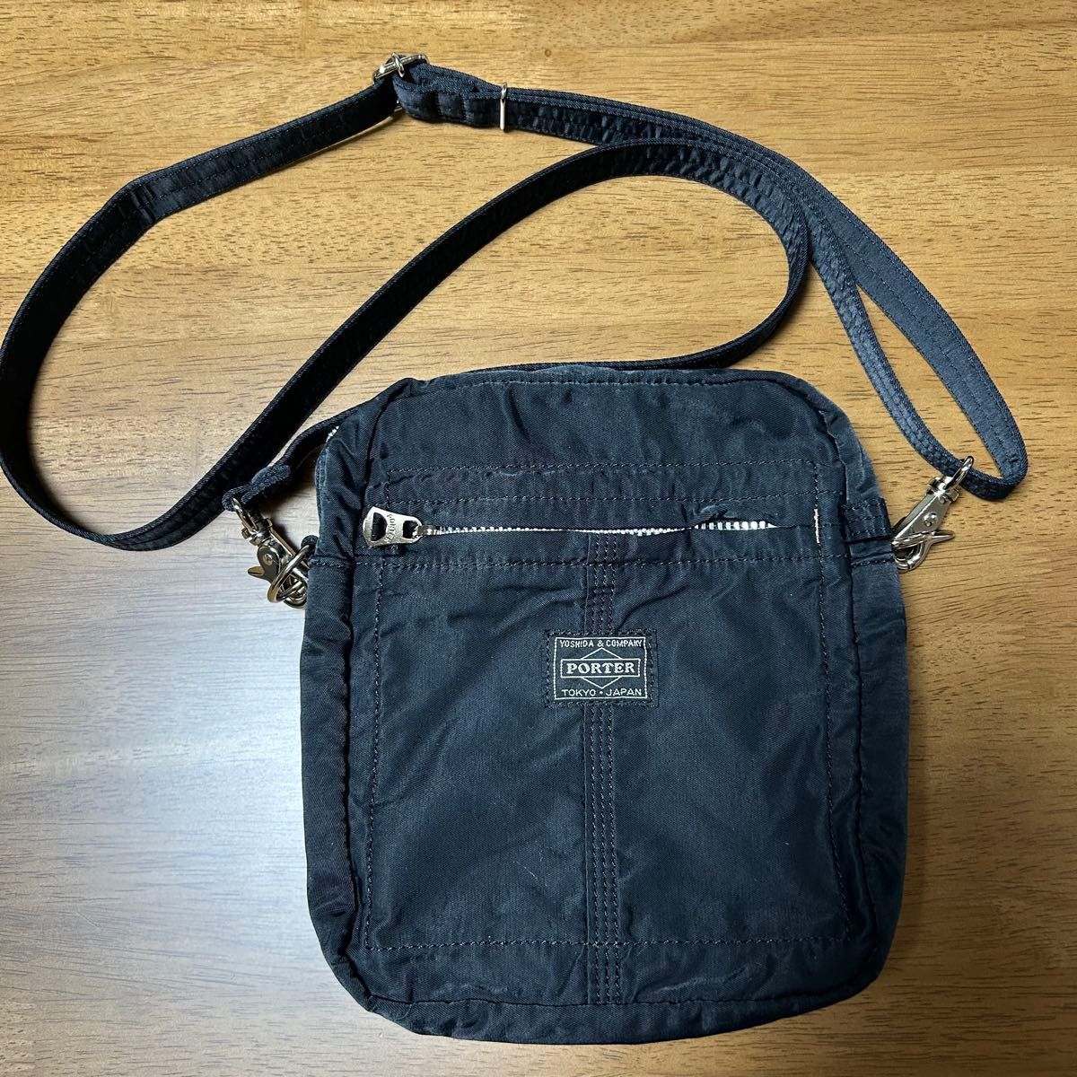 ポーター PORTER マイル ショルダーバッグ ブラック 黒 吉田 ポーター PORTER マイル ショルダーバッグ ブラック 黒 吉田
