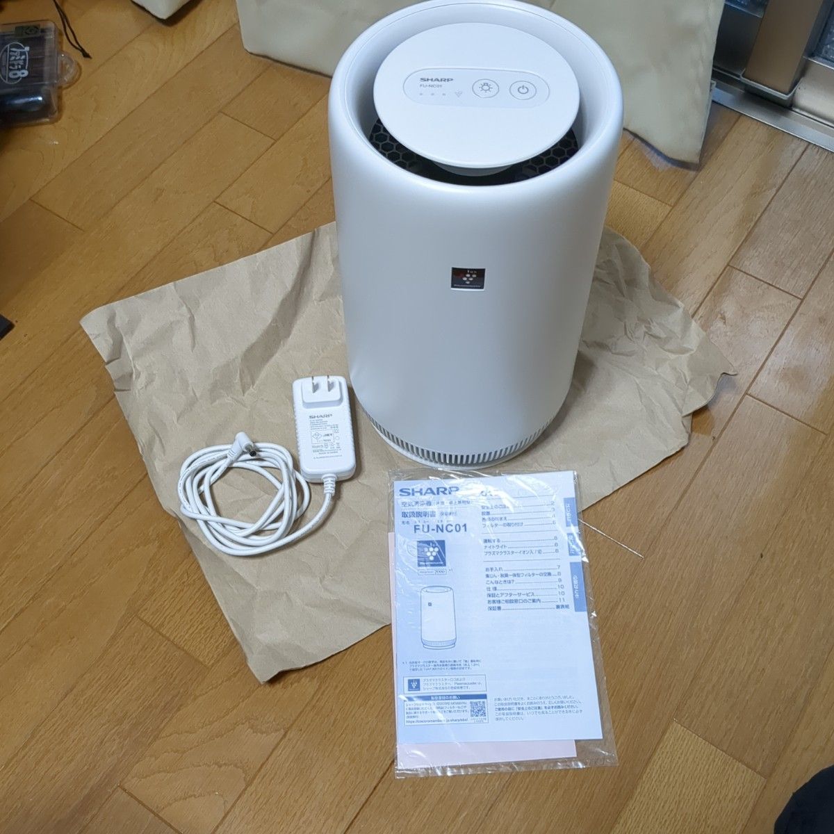 SHARP シャープ FU-NC01-W プラズマクラスター7000 空気清浄機
