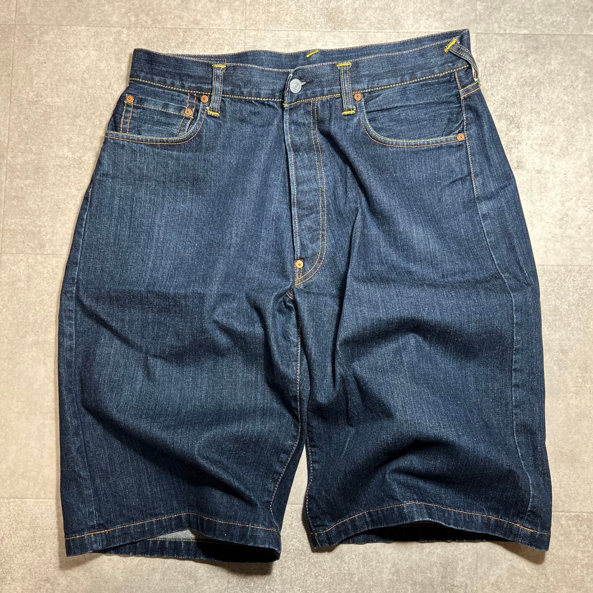 EVISU エヴィス ハーフ デニム ショーツ 2001 W36 濃紺 美品 EVISU エヴィス ハーフ デニム ショーツ 2001 W36 濃紺 美品