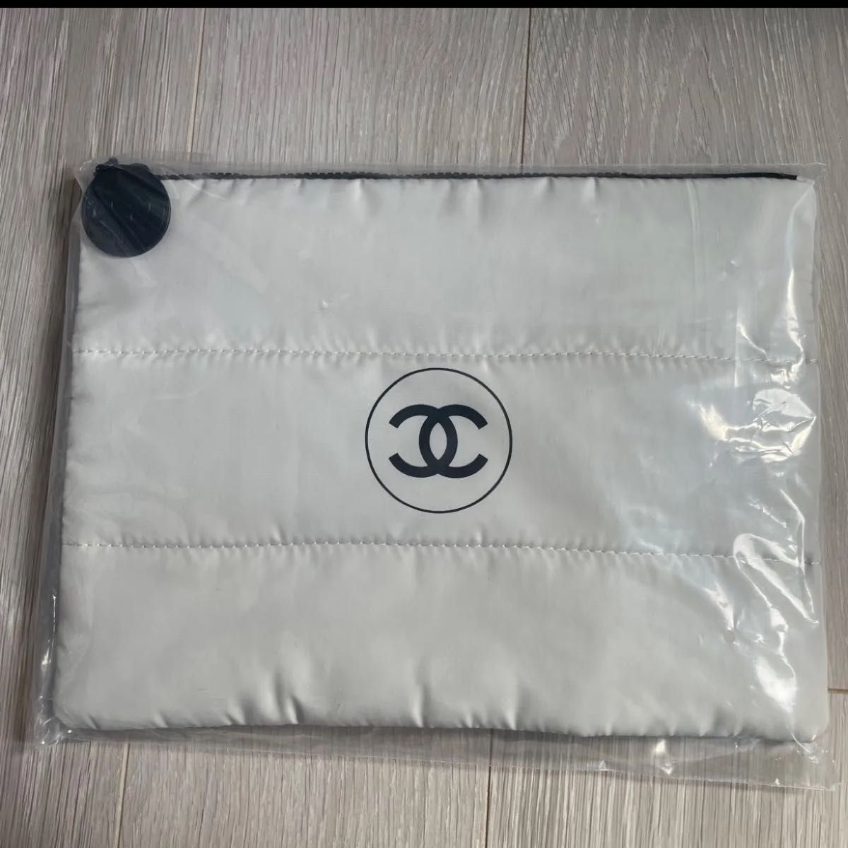 シャネル ノベルティ ホワイト ポーチ 化粧ポーチ CHANEL マルチ シャネル ノベルティ ホワイト ポーチ 化粧ポーチ CHANEL マルチ