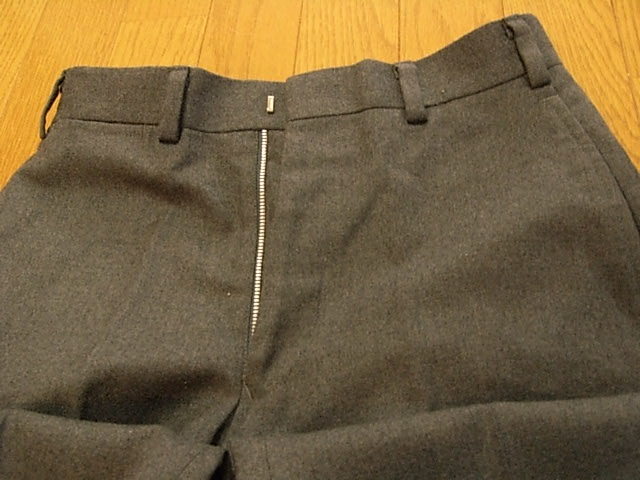 Ｊプレス　ウール　かっこいいパンツ　スラックス　グレー系　サイズ７２