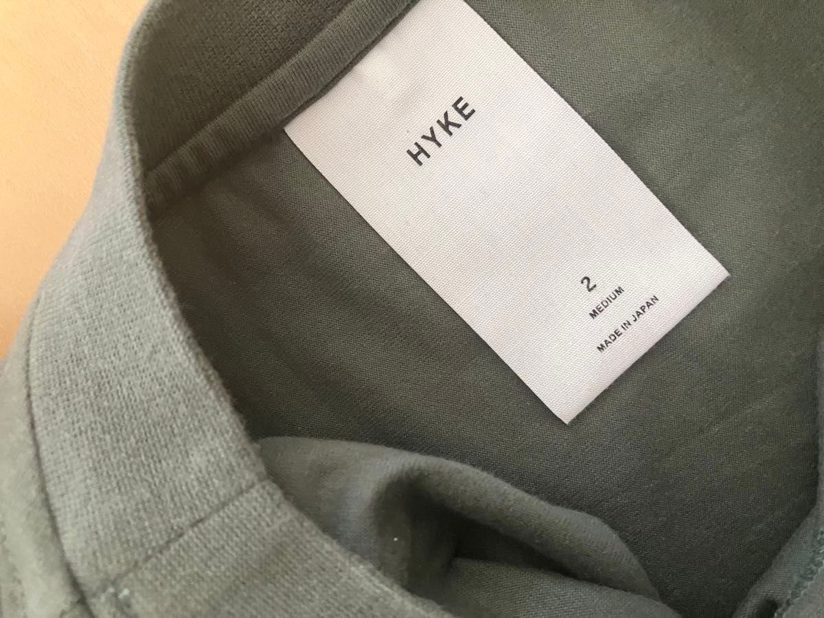 HYKE ハイク 定番 クロップド ロング スリーブ T シャツ 長袖 HYKE ハイク 定番 クロップド ロング スリーブ T シャツ 長袖
