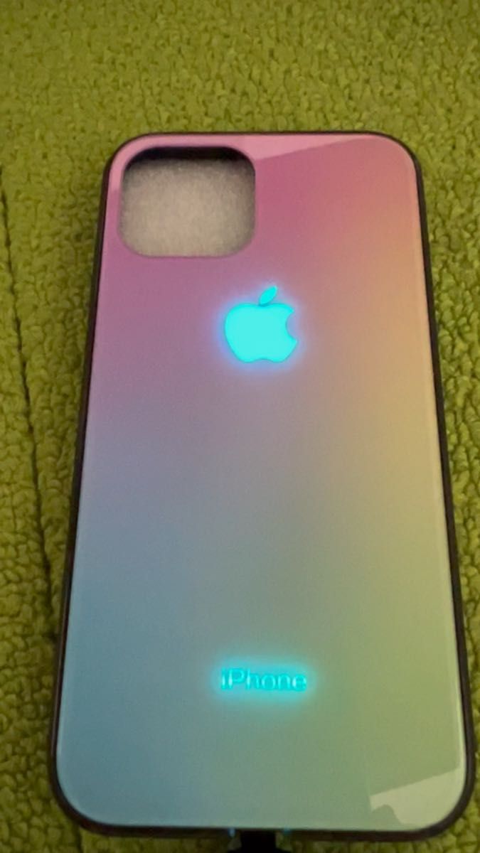 光る iPhone14pro レインボー ケース LED led 発光 人気商品 トレンド 韓国 安い カラフル