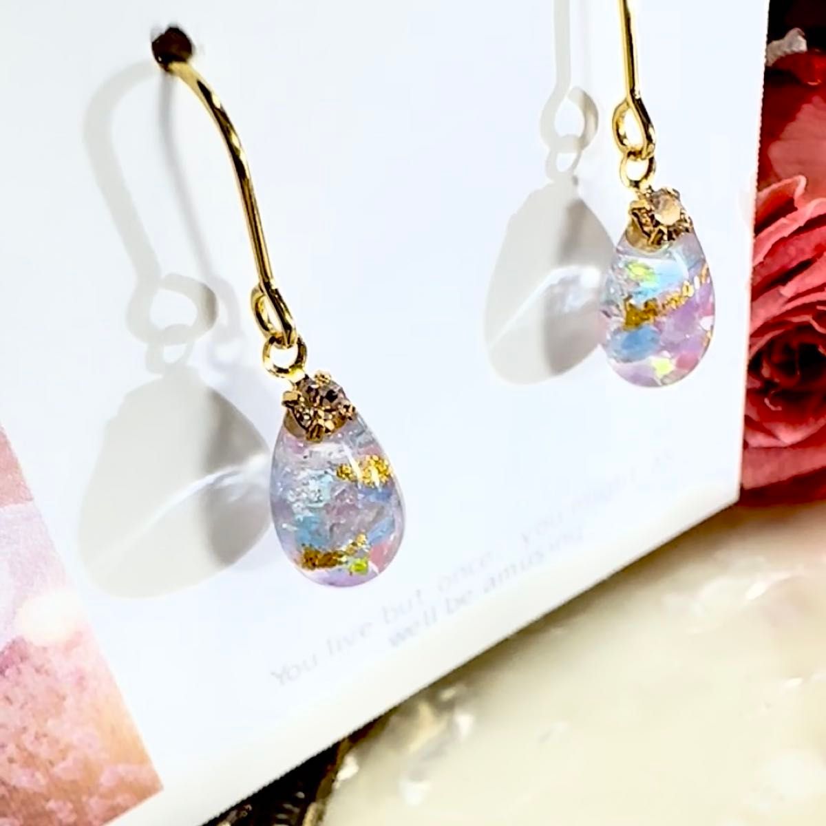 人気ピアス!琉球ガラス×天然石の金箔入り雫ピアス No.1120