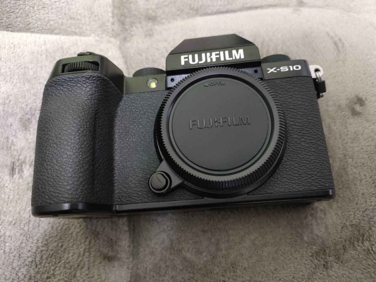 富士フイルム FUJIFILM X-S10 ボディ ブラック|Yahoo!フリマ 富士フイルム FUJIFILM X-S10 ボディ ブラック|Yahoo!フリマ