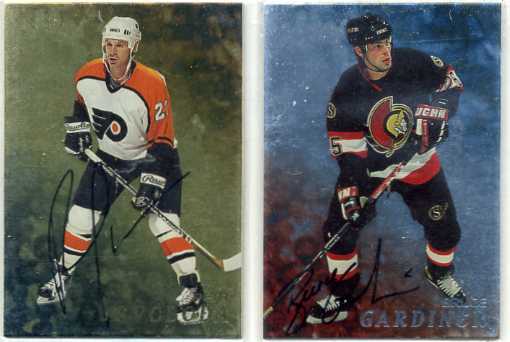 NHL　PETR SVOBODA（カナディアンズ他、長野五輪 チェコ代表）/ BRUCE GARDINER（セネターズ他）98-99 Be-A-Player 直筆サインカード 2枚組_画像1